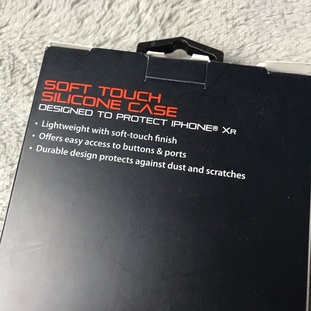 iPhone XR case - Picture 3 of 3